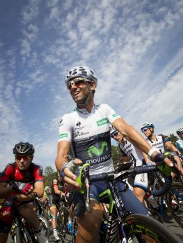 Valverde: "Contador no ha mostrado ninguna debilidad"
