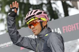 Contador: "Ya he superado los momentos más críticos"