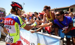 Tinkoff no demandará a la Vuelta si cumple sus deseos