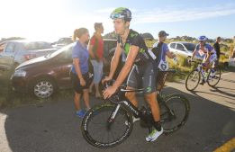 Adriano Malori sigue estable en la UCI y con signos de mejora