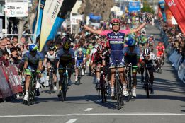 Cimolai gana antes del duelo Contador-Nairo en Montjuïc