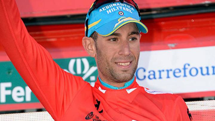 Nibali podría disputar el doblete Giro-Vuelta en 2017
