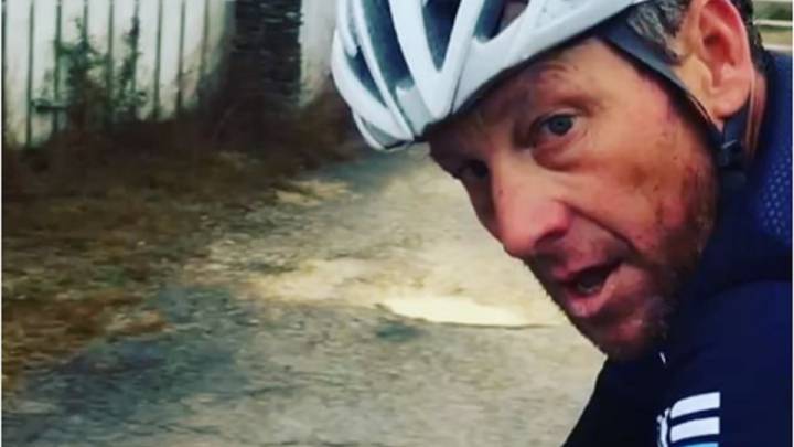El ex ciclista texano Lance Armstrong, durante su entrenamiento con el ciclista del Cannondale-Drapac Lawson Craddock.