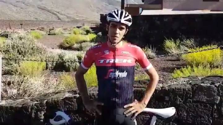 Alberto Contador grabó un vídeo en su Twitter.