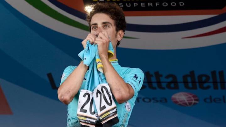 Fabio Aru dedica la victoria a Michele Scarponi tras proclamarse campeón de Italia de ciclismo en ruta.