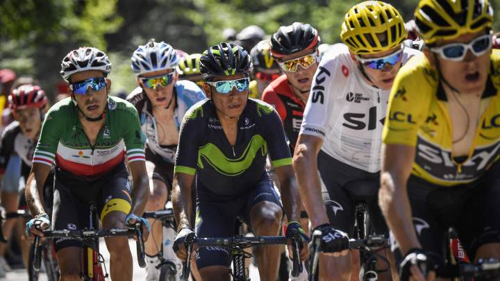 Fabio Aru, Nairo Quintana y Chris Froome durante la subida a la Planche des Belles Filles en el Tour de Francia 2017.