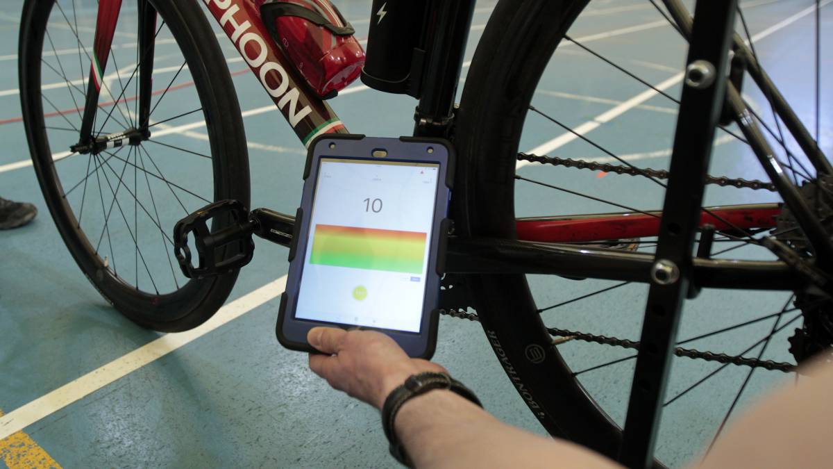 Revisión para evitar el uso de motores en pruebas ciclistas
