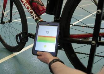 Le cazan con un motor en una cita amateur en Italia y se fuga