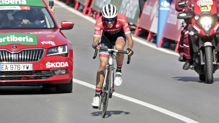 Alberto Contador llega a la meta de Antequera en la 12ª etapa de la Vuelta a España.
