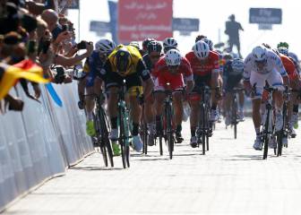 Groenewegen bate a Cort en la primera etapa del Tour de Dubai