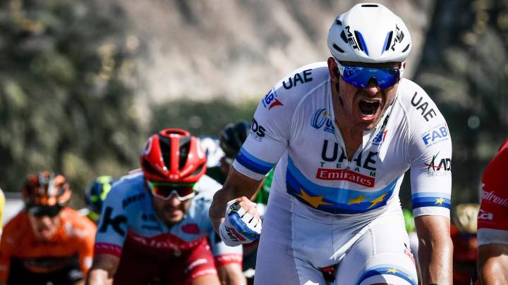 Kristoff gana la primera etapa del Tour de Abu Dhabi.