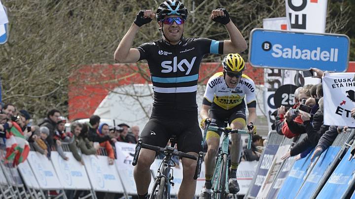 Mikel Landa celebra su victoria en la segunda etapa de la Vuelta al País Vasco 2016.