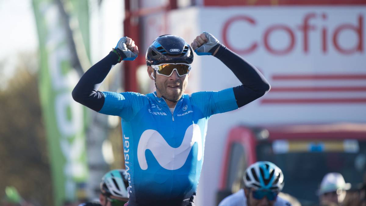 Valverde, triunfo y liderato en La Molina: exhibición del Movistar