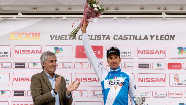 Rubén Plaza gana la Vuelta Castilla y León en la última etapa