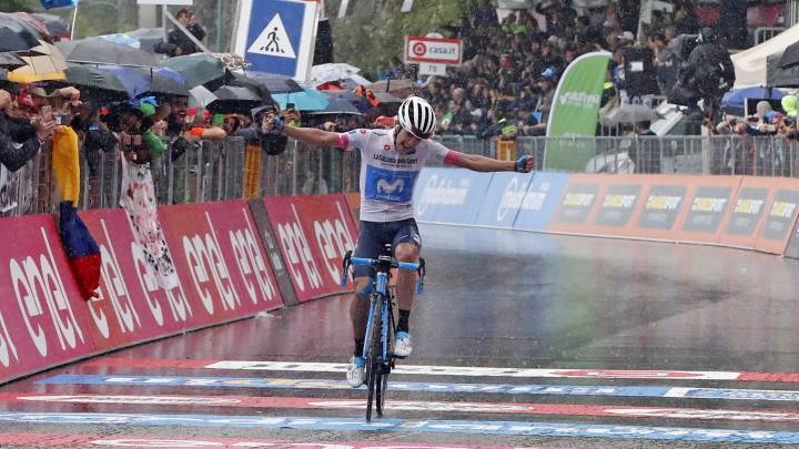 Carapaz da un histórico primer triunfo en el Giro a Ecuador