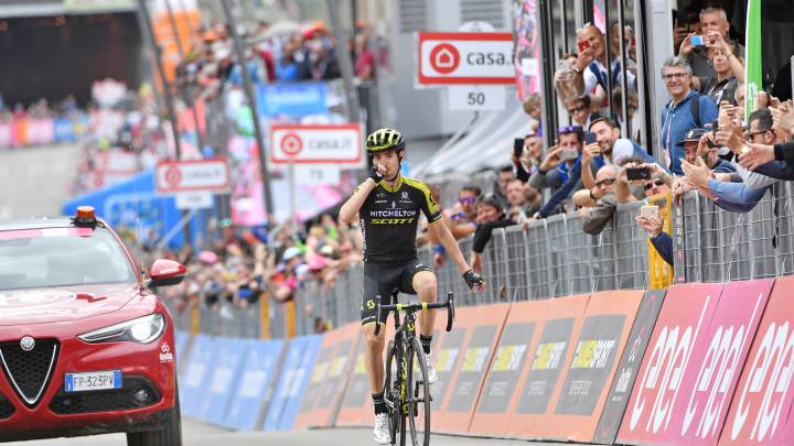 Mikel Nieve logra el triunfo 110 de España en el Giro