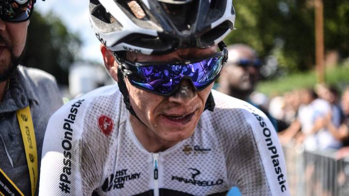 Froome libra un "día de drama" y el Sky le coloca en la Vuelta