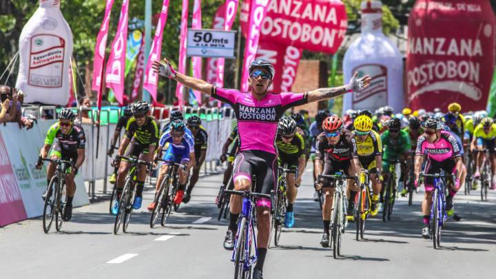 Molano se exhibe en el primer sprint de la Vuelta Colombia