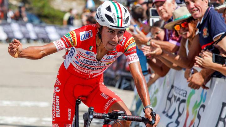 El corredor colombiano del conjunto Androni Giocatolli, Iván Ramiro Sosa, se lleva la última etapa de la Vuelta a Burgos y se proclama vencedor de la ronda burgalesa, en el puerto de Las Lagunas de Neila (Burgos).