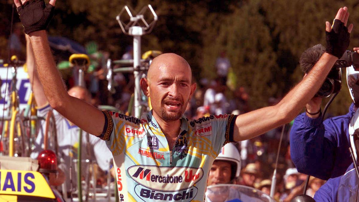 Tour De France 2000marco Pantani 1st Redaktionelles Stockfoto – Stockbild | Editorial