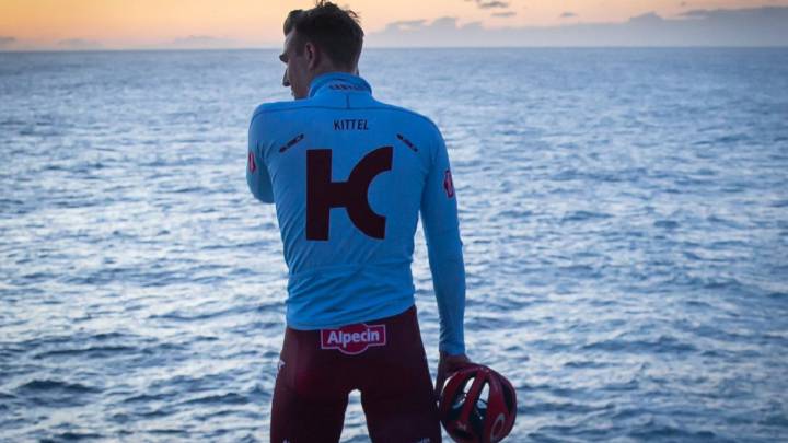 Marcel Kittel posa con el maillot del Katusha.