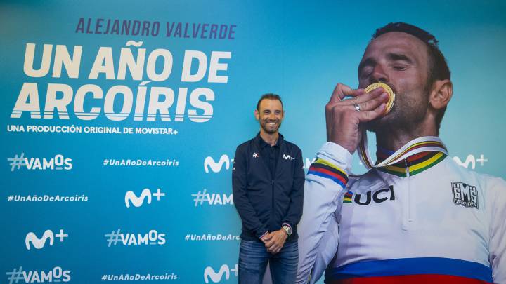 Valverde: "Ser segundo de la Vuelta motiva para el Mundial"