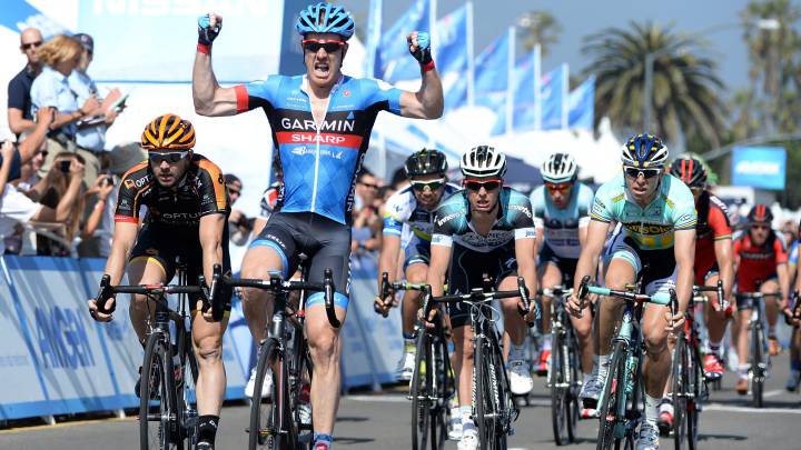 Tyler Farrar celebra su victoria en la cuarta etapa del Tour de California de 2013.