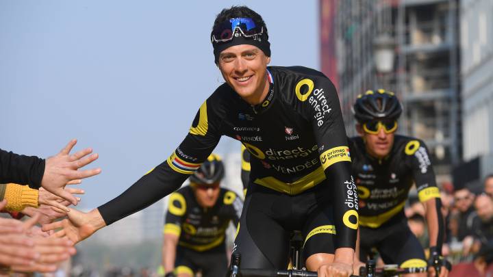 El ciclista neerlandés Niki Terpstra, antes de tomar la salida en el Tour de Flandes de 2019.