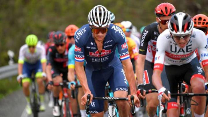 De Vlaeminck: "Van der Poel puede ganar cinco París-Roubaix"