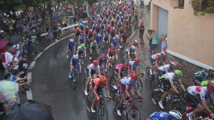 Se plantea la posibilidad de recortar Giro y Vuelta