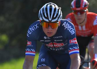 Van der Poel 'vuela' en los Alpes antes de la Strade Bianche