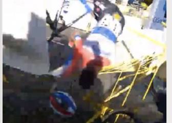 Jakobsen perdió el casco antes de su duro golpe en meta