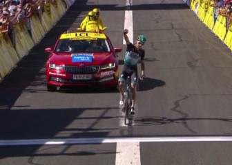 Kamna se impone y Roglic salva un accidentado día