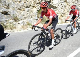 Nairo abandona con problemas en la rodilla por el atropello