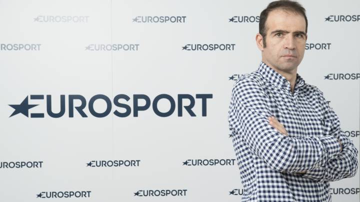 Antonio Alix es una de las voces habituales del ciclismo en Eurosport y charla con AS sobre la temporada actual y la programación del canal antes del Tour.
