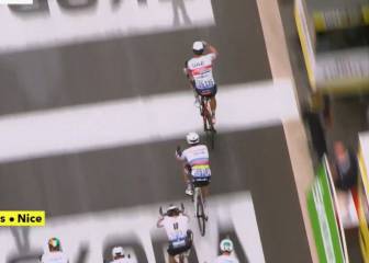 Alexander Kristoff sobrevive y reina en el caos de la lluvia