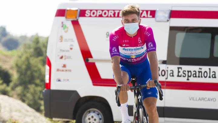 Remco Evenepoel, antes de tomar la salida en la cuarta etapa de la Vuelta a Burgos.