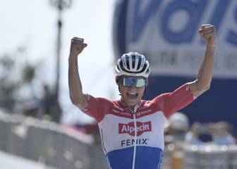 Van der Poel triunfa antes de la contrarreloj final