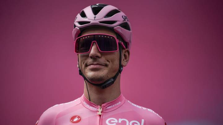 ¿Quién es Joao Almeida, el portugués que lidera el Giro?