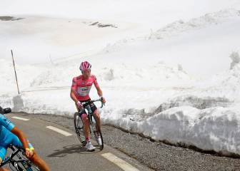 La nieve pone en jaque la gran semana del Giro de Italia