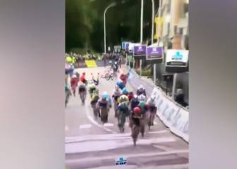 Más que fair play, esto es heroico: pudo evitar una tragedia en plena llegada