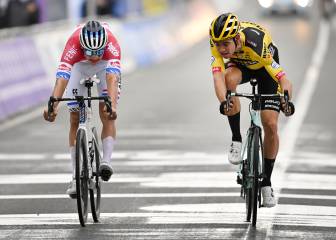 Monumental Van der Poel