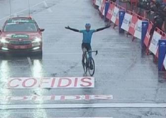 Los Izagirre se exhiben y Carapaz es el nuevo líder