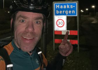 Bram Tankink recorre 220 kilómetros en memoria de su padre