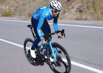 El Movistar ya presume de sus nuevas bicis Canyon para 2021