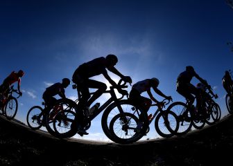 La encrucijada del ciclismo español: crisis y oportunidad