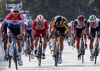 Van der Poel y el Alpecin-Fenix abandonan tras un positivo