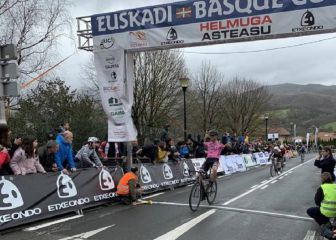 El gran escaparate ciclista da inicio en el valle de Aiztondo
