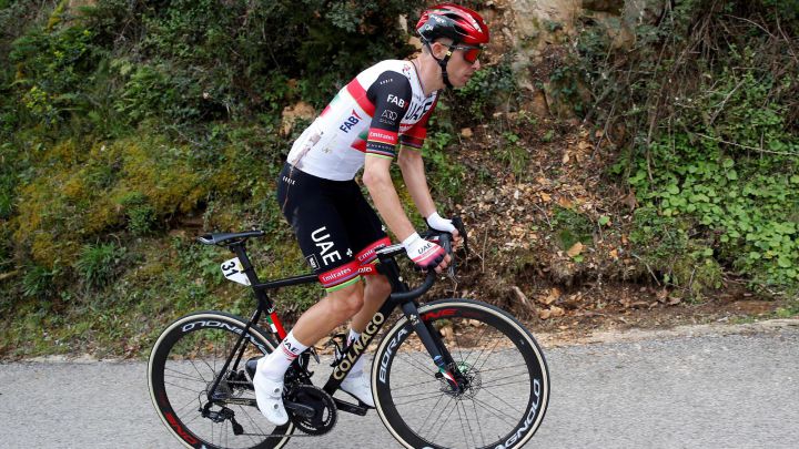 El ciclista portugúes del UE Team Emirates, Rui Costa, durante la primera etapa de la 100 edición de la Volta Ciclista a Cataluña.