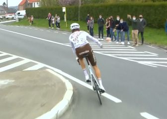 Expulsado de Flandes por dar un bidón a un aficionado